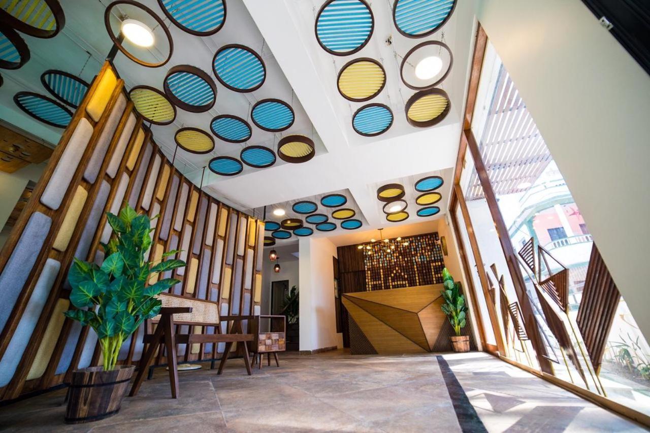 Half Hotel, Калангут Экстерьер фото